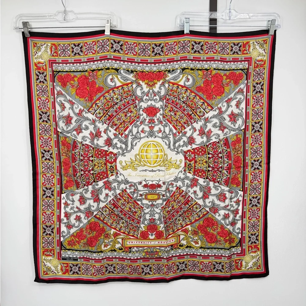 Marisol Deluna silk scarf  investiture of‎ Renu Khator university of Houston